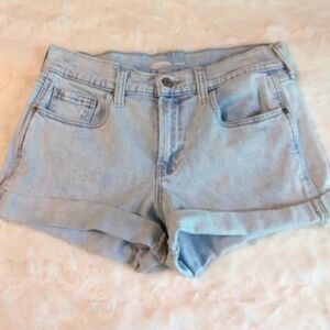 OLD Navy Women's‎ Boyfriend Maui Light-wash Mid-rise Rolled Cuff Denim Shorts 2
